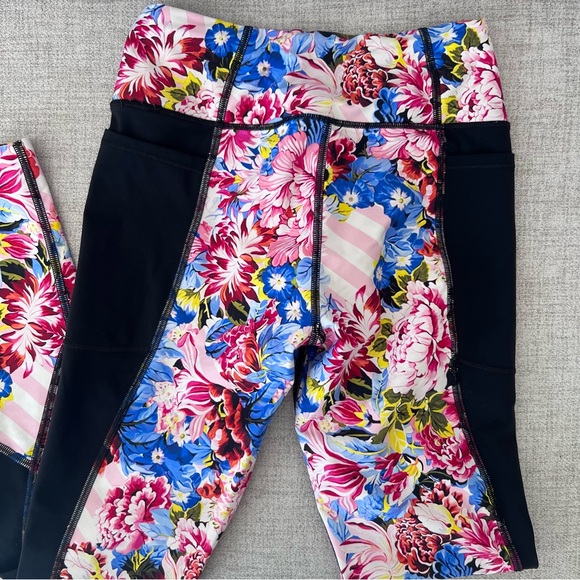 Victoria’s Secret Total Knockout Leggings - Picture 2 of 5
